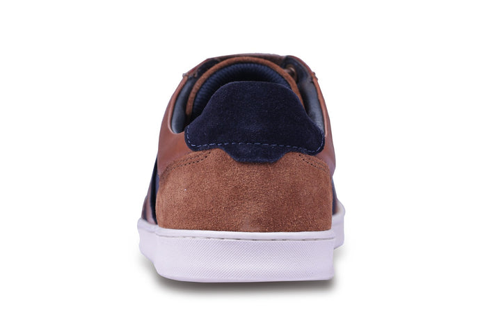 Kadero Men's Casual Shoes (Brown)